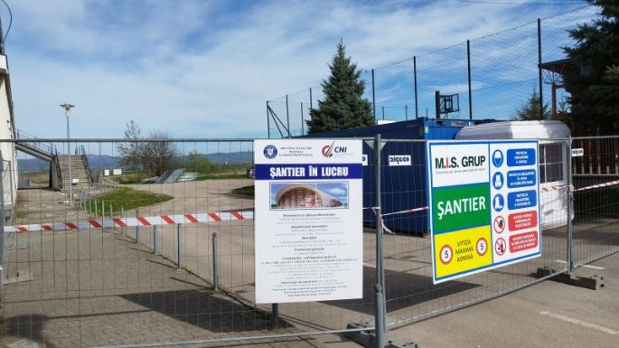 Kijelölték a munkatelepet a leendő Kézdivásárhelyi uszodánál