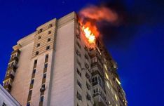 Tizenkét lakásban okozott kárt a Kijevet ért orosz dróntámadás