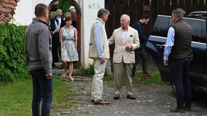 Kinek a királya III. Károly?