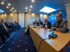 Ciucă optimista: meg tudjuk nyerni a 2024-es választásokat, és az elnökválasztást is