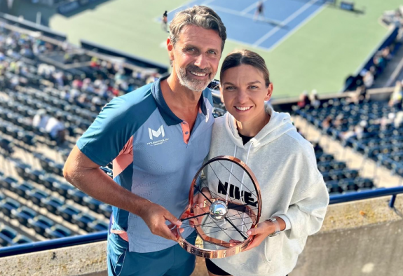 „Felelősnek érzem magam a történtekért” – megszólalt Mouratoglou a Halep-ügyben