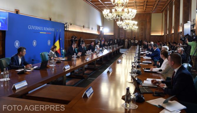 Források: november végén vagy december elején költségvetés-kiigazítás lesz