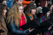 Ajándékba adott műsorokkal mentenék meg a sepsiszentgyörgyi karácsonyi ünnepet