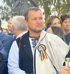 Polgármester akar lenni, ezért átiratkozott a gyulafehérvári szociáldemokrata politikus az AUR-ba