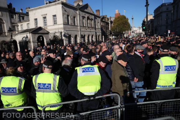 Menesztették a brit belügyminisztert a palesztinpárti tüntetésekkel összefüggésben