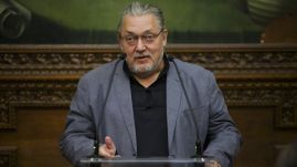 FRISSÍTVE - A pénteki baleset miatt lemondott Vidnyánszky Attila, a Nemzeti Színház vezérigazgatója