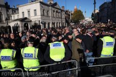 Menesztették a brit belügyminisztert a palesztinpárti tüntetésekkel összefüggésben