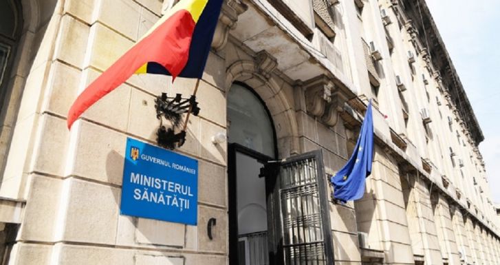Béremelésért tüntettek az egészségügyi minisztérium alkalmazottai