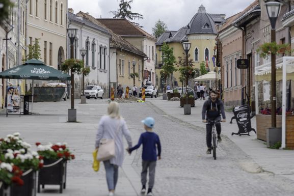 Közös fejlesztésekről, pályázatokról egyeztetett Latorcai Csaba államtitkár Csíkszeredában