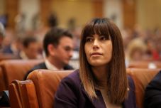 Az USR felszólította az energiaügyi minisztert, hogy szüntesse meg az energiaár-korlátozást