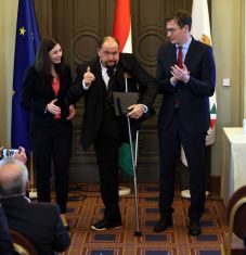 Pro Urbe Budapest díjat kapott Deák Bill Gyula