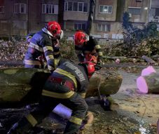 Több tucat településen okozott kárt az erős szél, az esőzések