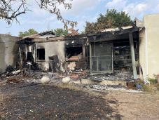 Titkosított ülésen nézik meg az izraeli borzalmakról készült filmet a romániai honatyák