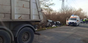 Tragédia Arad megyében: a helyszínen szörnyethalt egy 30 éves férfi