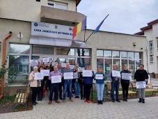 Figyelmeztető sztrájkot tartanak a munkaügyi intézmények dolgozói