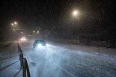 Hóviharriasztást adtak ki több megyére vasárnap délutánra