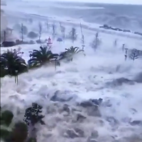 FRISSÍTVE: Közel húsz ember halálát okozta a viharos időjárás Oroszországban, Ukrajnában és Moldovában