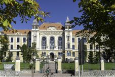 Nyílt levelet intéztek volt diákok a Márton Áron Főgimnázium és Csíkszereda önkormányzata részére