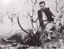 „Az oktalan állatkínzás mindennél jobban felháborít”– 85 éve indult el indiai vadászútjára gróf Széchenyi Zsigmond