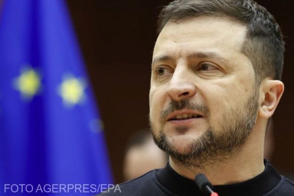 Első hivatalos látogatását teszi kedden Romániába Volodimir Zelenszkij