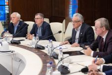 Marcel Ciolacuval tárgyalnak a tanügyi szakszervezetek hétfőn