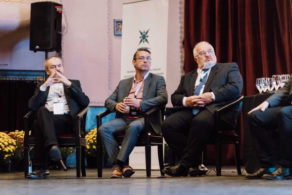 Sokat fejlődött, ám még mindig „problémák tengere” jellemzi a romániai egészségügyi rendszert