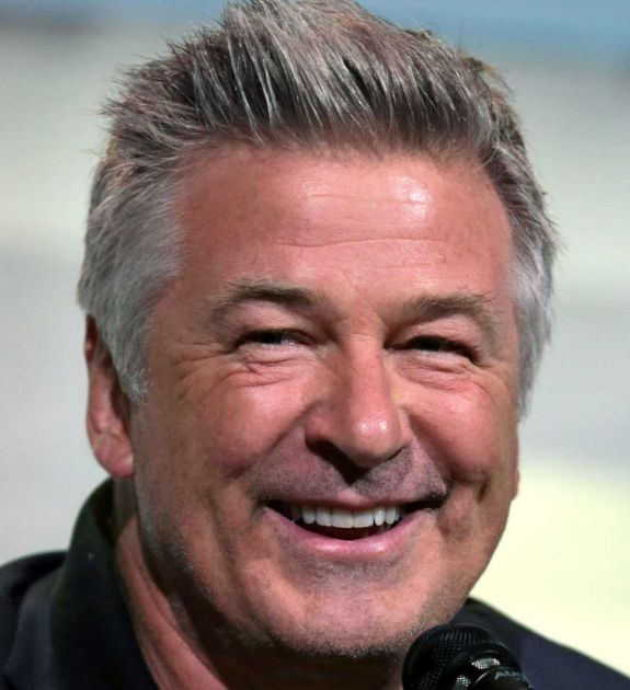 Megújíthatják Alec Baldwin ellen az emberölés vádját