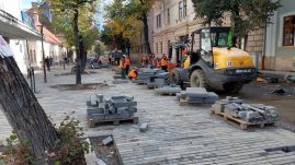 November végéig be kell fejezni a Farkas és Egyetem utca felújítását
