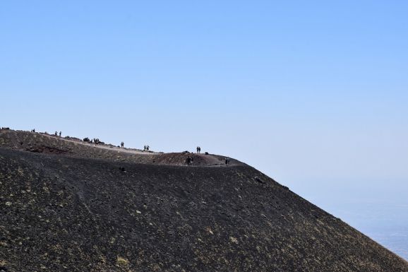 Román turista szorult az olasz hegyimentők segítségére, mert nem volt megfelelő túracipője