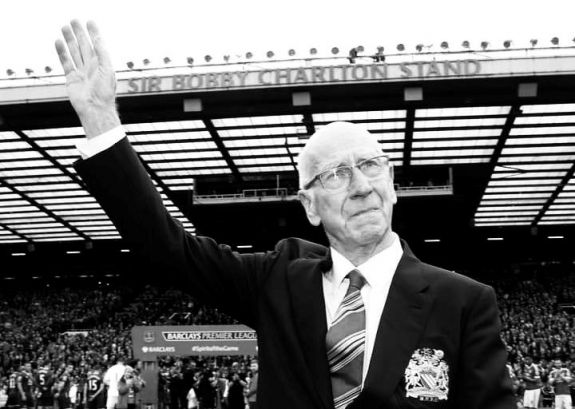 Elhunyt Bobby Charlton
