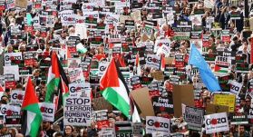 Londonban százezren tüntettek a palesztinok mellett