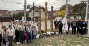 Emlékjel a földvári haláltábor gelencei áldozatainak