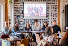 Tizenhetedik születésnapját ünnepli a Paprika Rádió