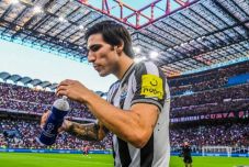 Tíz hónapra eltilthatják a fogadási botrányba keveredő Sandro Tonalit 