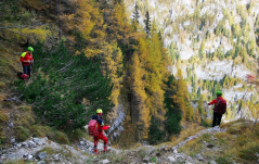 Keresik a Bucsecs-hegységben holtan talált fiatal hátizsákját 