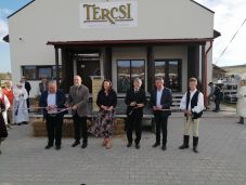 Vágóhidat és húsfeldolgozó üzemet avattak Csíkjenőfalván