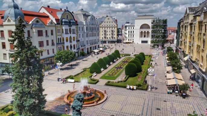 Harminc pályázat érkezett a temesvári Opera tér átalakítására