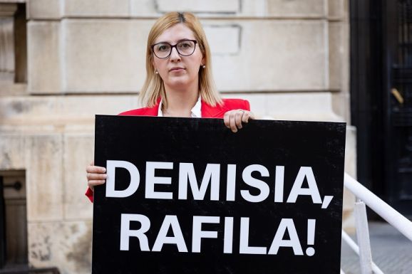 „Lusta és cinikus”-  ezzel támadja az ellenzék az egészségügyi minisztert