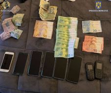 Migránsokat csempésztek, közben kábítószerrel kereskedtek – előzetesben vannak