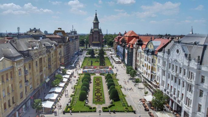 Új kötet mutatja be a temesvári papnevelde építészeti történetét