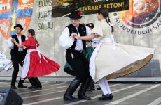 Békében él és együtt ünnepel a két nemzet Varsolcon