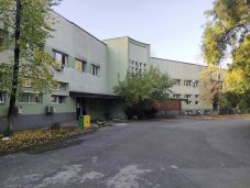 FRISSÍTVE – Zárolták a korrupcióval vádolt orvosok vagyonát