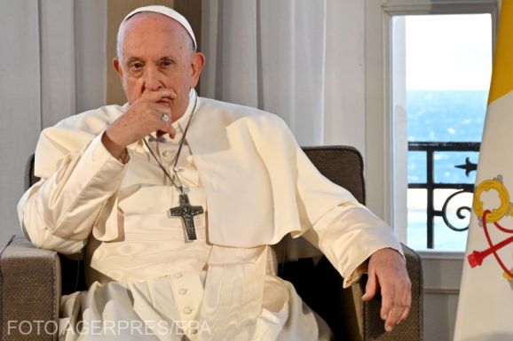 A menekültekkel szembeni szolidaritásra buzdított Ferenc pápa Marseille-ben