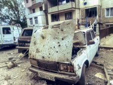 Több százan sérültek meg egy üzemanyagtározónál történt robbanásban Hegyi-Karabahban