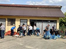 A crevediai töltőállomás tulajdonosai megígérték, hogy újjáépítik a robbanások által érintett házakat – A lakókkal hétfőn tárgyalnak