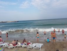 Belefulladt egy turista a Fekete-tengerbe, bár a vízimentők többször is figyelmeztették