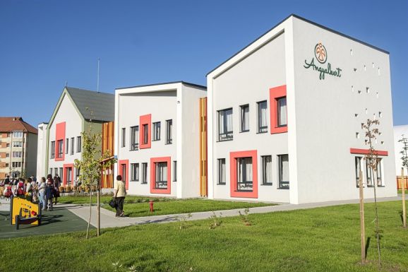 Magyar állami támogatással épült óvodát és bölcsődét adtak át Csíkszeredában
