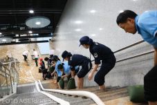 Rekordmennyiségű csapadék Kínában, kiadták a fekete riasztást