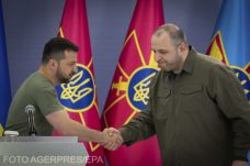 A védelmi tárca iránti bizalom helyreállítását várja Zelenszkij az új minisztertől