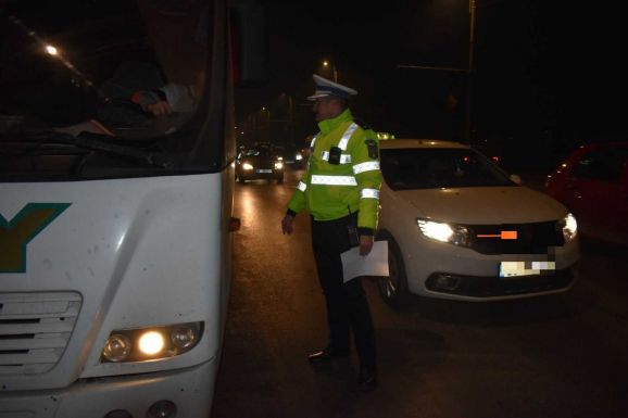 Nagyon részegen vezetett egy buszsofőr Buzăuban, lebukott